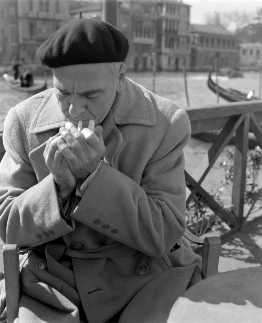 REDAKTØREN WALLACE DEWITT- VENEDIA - 1948 - av Unbekannt