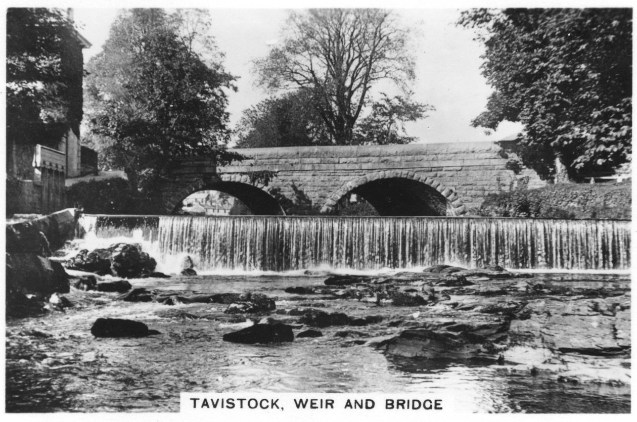 Tavistock, overløp og bro, 1937 av Unbekannt
