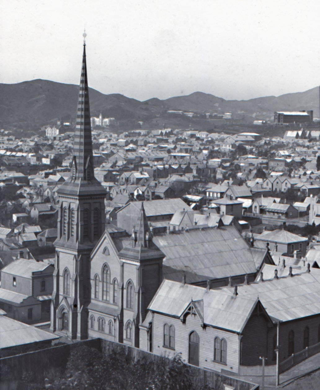Te Aro, fra Terrace, Wellington, sent på 1800- og begynnelsen av 1900-tallet. av Unbekannt