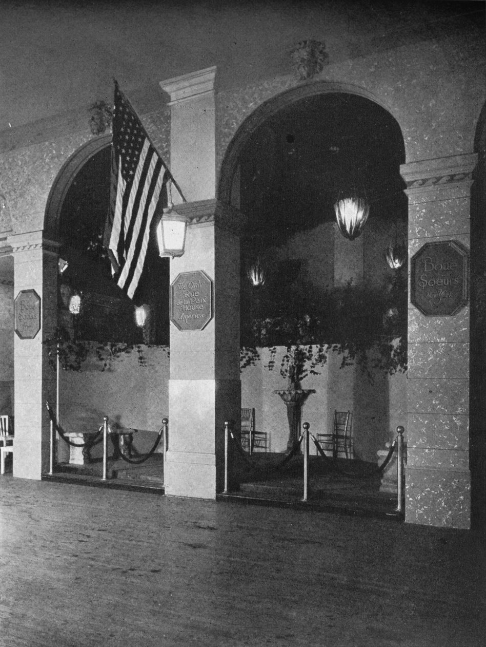 Midlertidige buer kombinert med permanente brygger, 1924 av Unbekannt