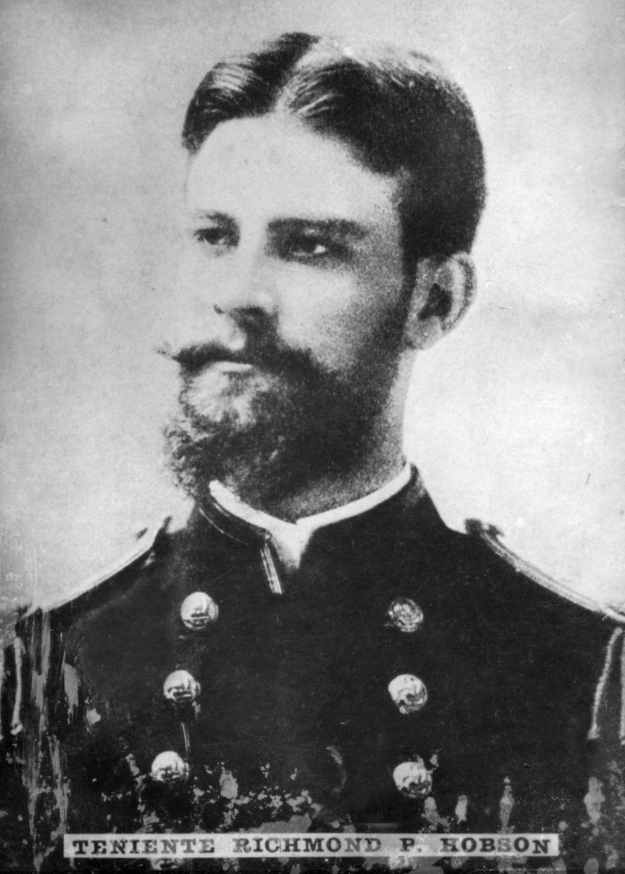 Teniente Richmond Pearson Hobson 1870-1937, United States Navy Rear Admiral, c1910 av Unbekannt