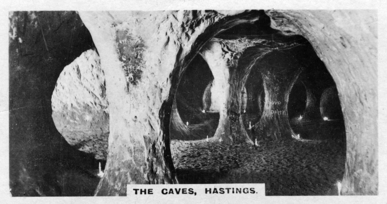 The Caves, Hastings, Sussex, c1920-tallet av Unbekannt