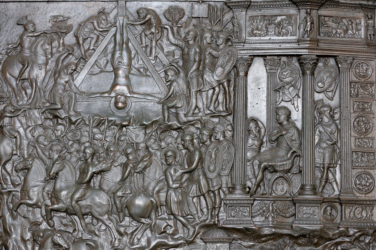 Korsfestelsen av St. Peter - Detalj av en portal - Inngangsdør til St. Peterskirken, Roma, Italia av Unbekannt