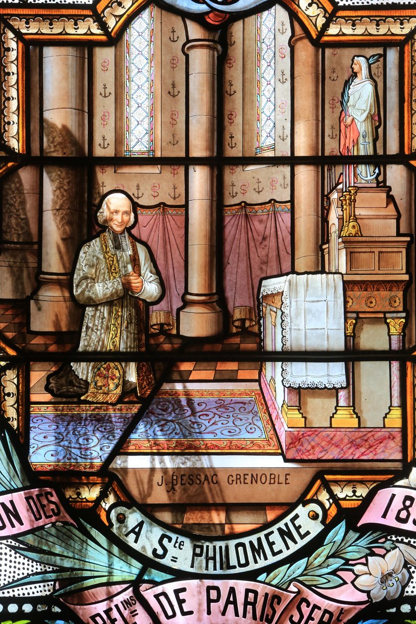 The Cure of Ars. Jean-Baptiste-Marie Vianney. St. John Vianney. Glassmaleri vindu. Helligdommen til Vår Frue av la Salette, La Salette-Fallavaux, Frankrike av Unbekannt