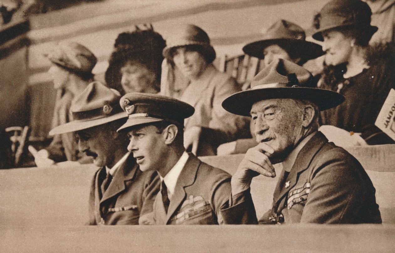Hertugen av York senere kong George VI med Lord Baden-Powell på en Jamboree, Wembley, 1924. av Unbekannt