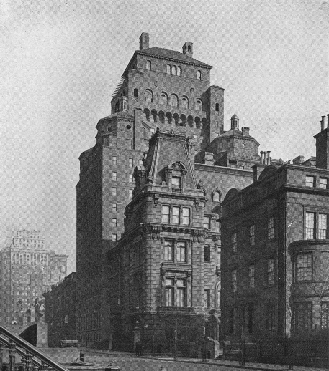 The Fraternity Clubs Building fra Madison Avenue, New York City, 1924 av Unbekannt