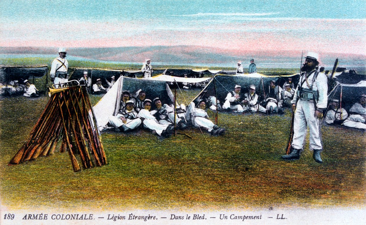 Den franske fremmedlegionen i leiren deres, c1910 av Unbekannt