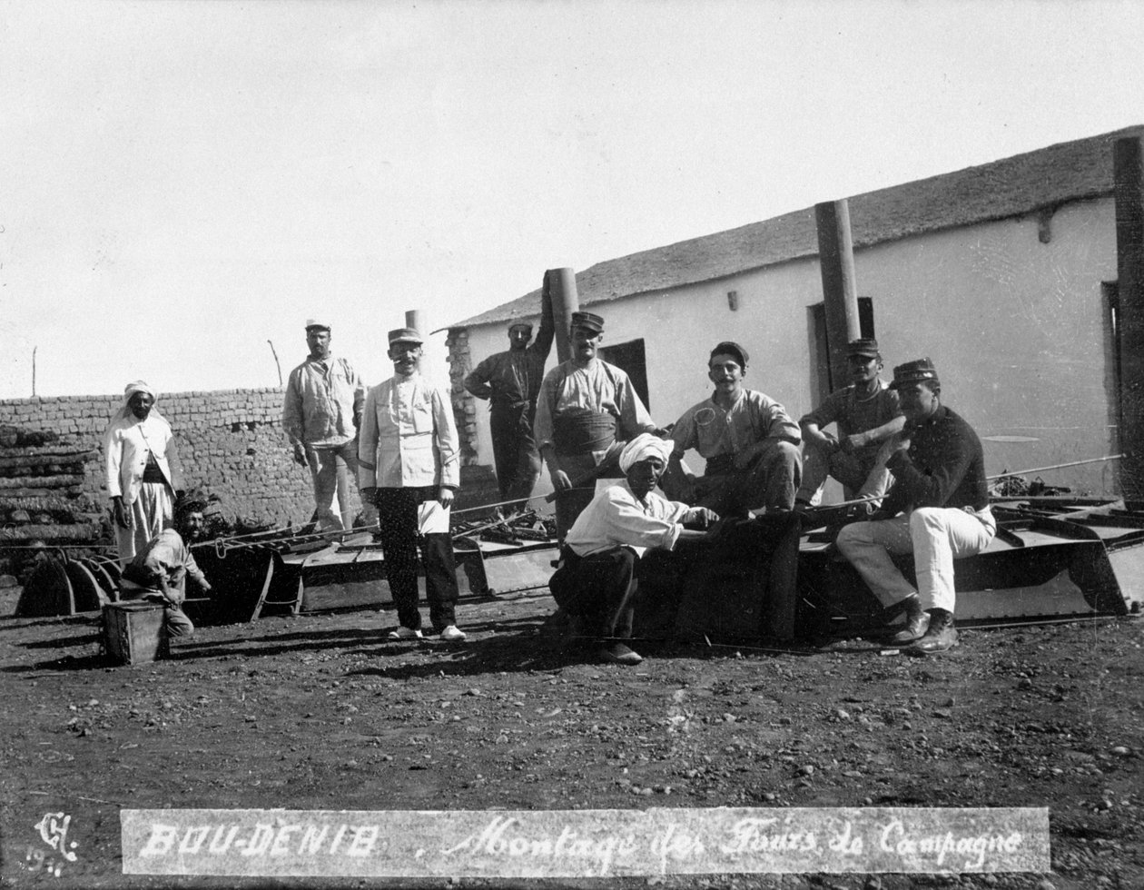 Den franske fremmedlegionen på manøvrer, Boudenib, Marokko, 1911 av Unbekannt