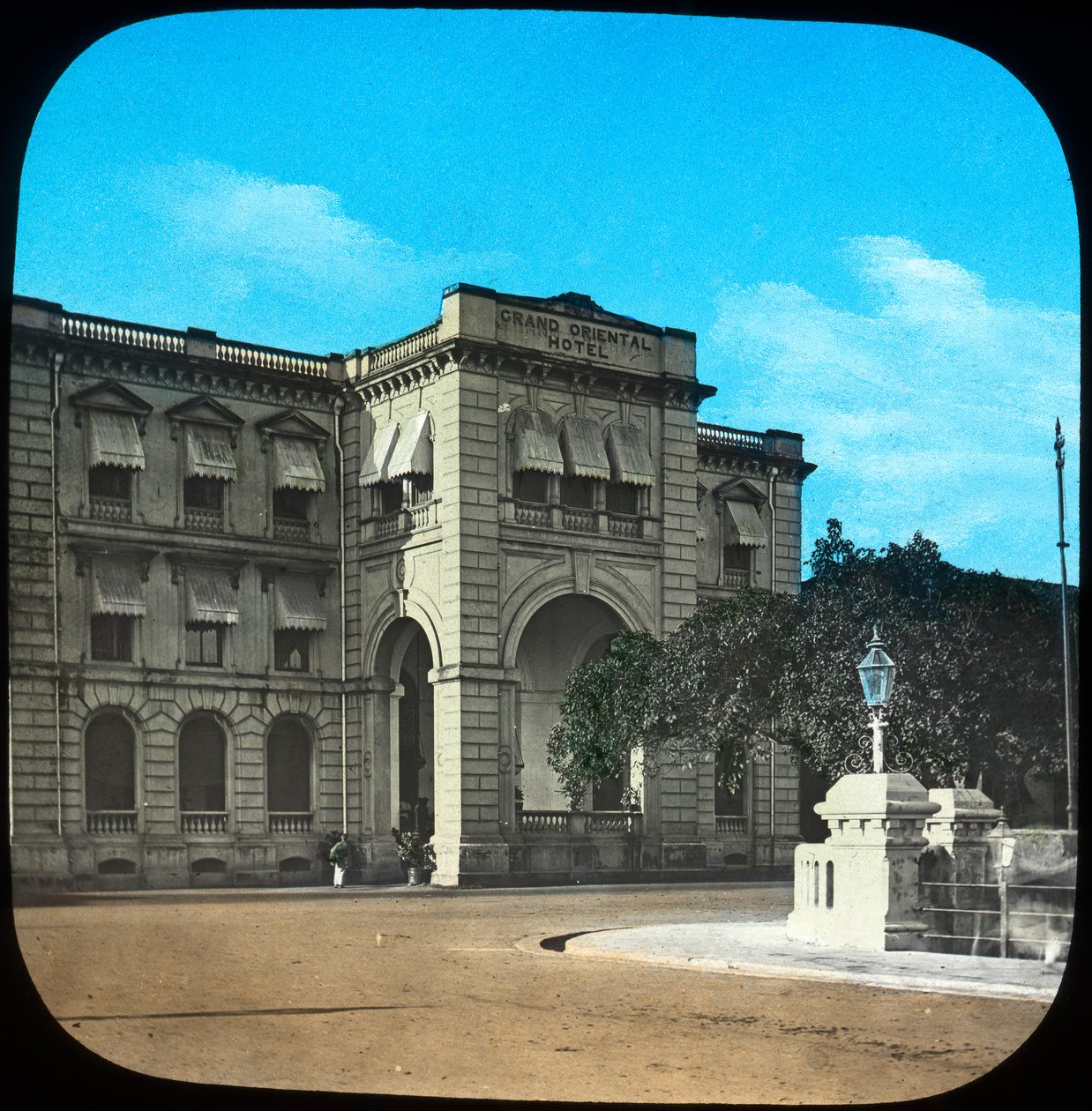 The Grand Oriental Hotel, Colombo, Ceylon, slutten av 1800- eller begynnelsen av 1900-tallet av Unbekannt