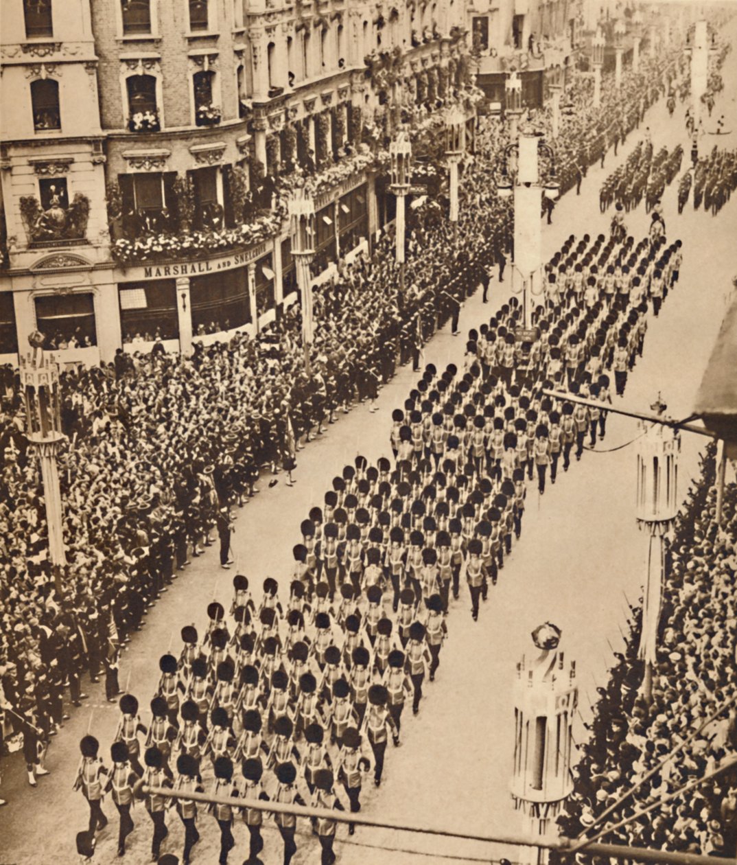 Vaktene i Oxford Street, 12. mai 1937 av Unbekannt