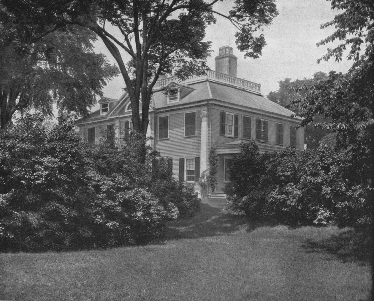 The Home of the Poet Longfellow, Cambridge, Massachusetts, USA, ca 1900. av Unbekannt