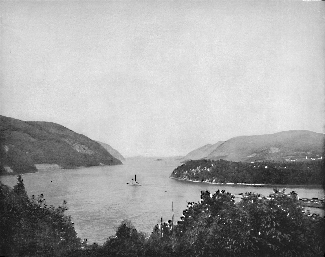 Hudson River ved West Point, c1897. av Unbekannt