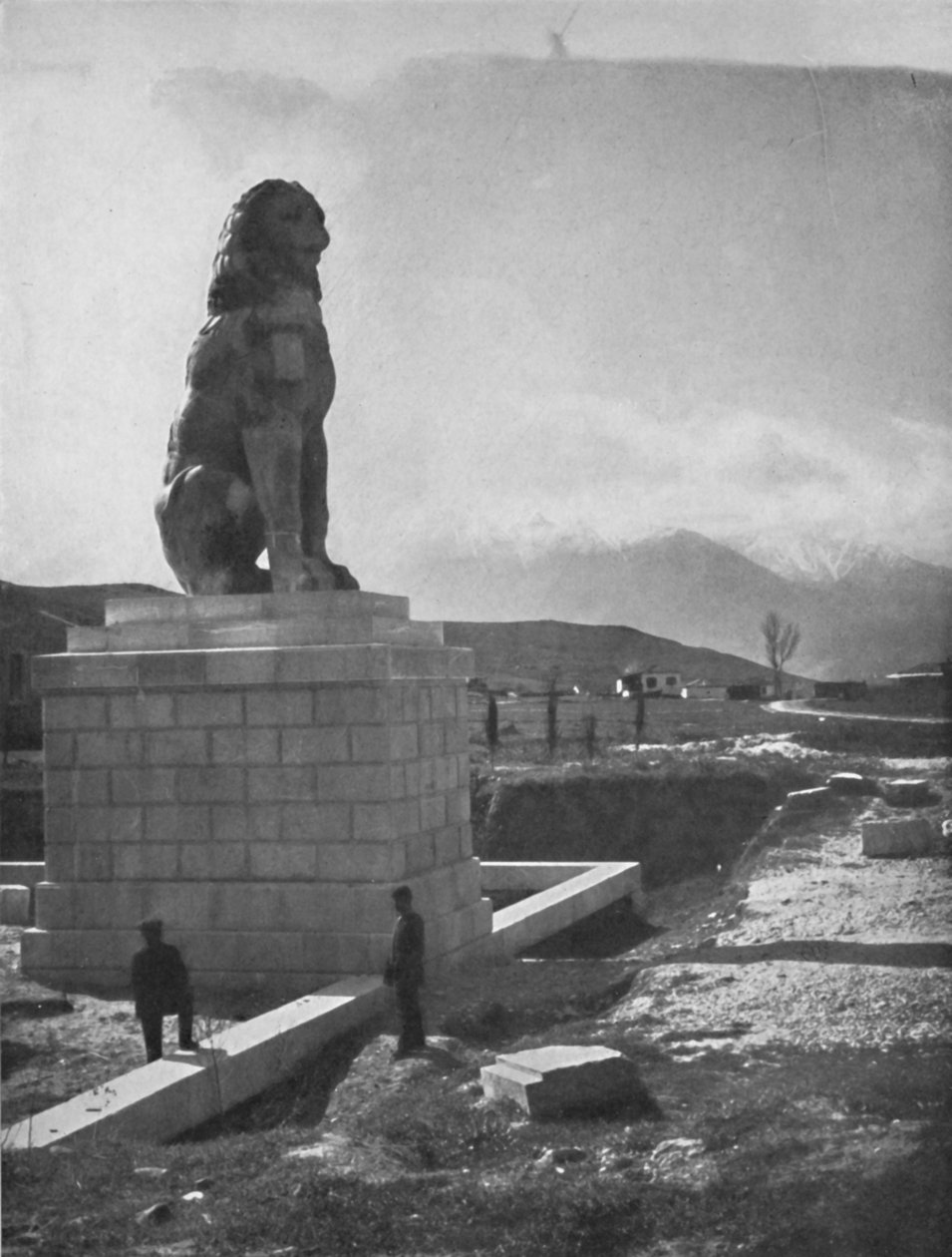The Lion of Chaeronea, Akropolis og Mount Parnassus, 1913 av Unbekannt