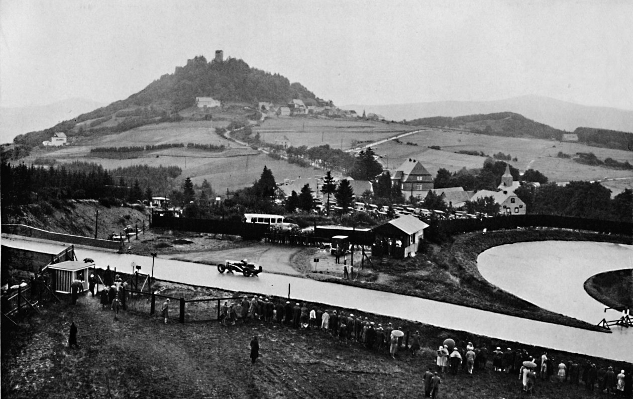 Nürburg-ringen, Eifel-fjellene, Tyskland, 1937 av Unbekannt