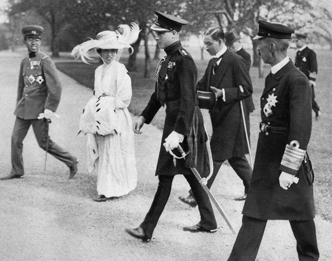 Prinsen av Wales med keiserinnen og kronprinsen av Japan, Tokyo, 1922 av Unbekannt