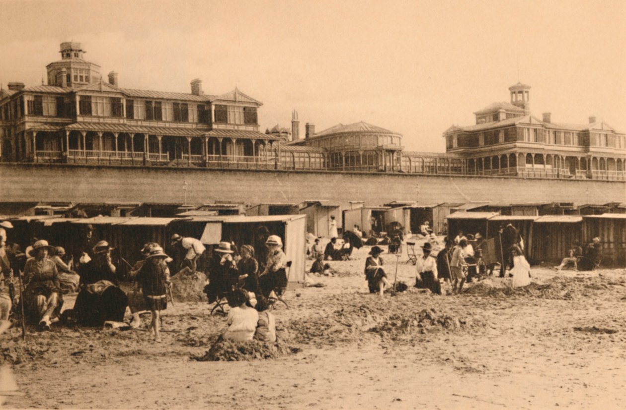 Den kongelige residens og Esplanade, c1928 av Unbekannt