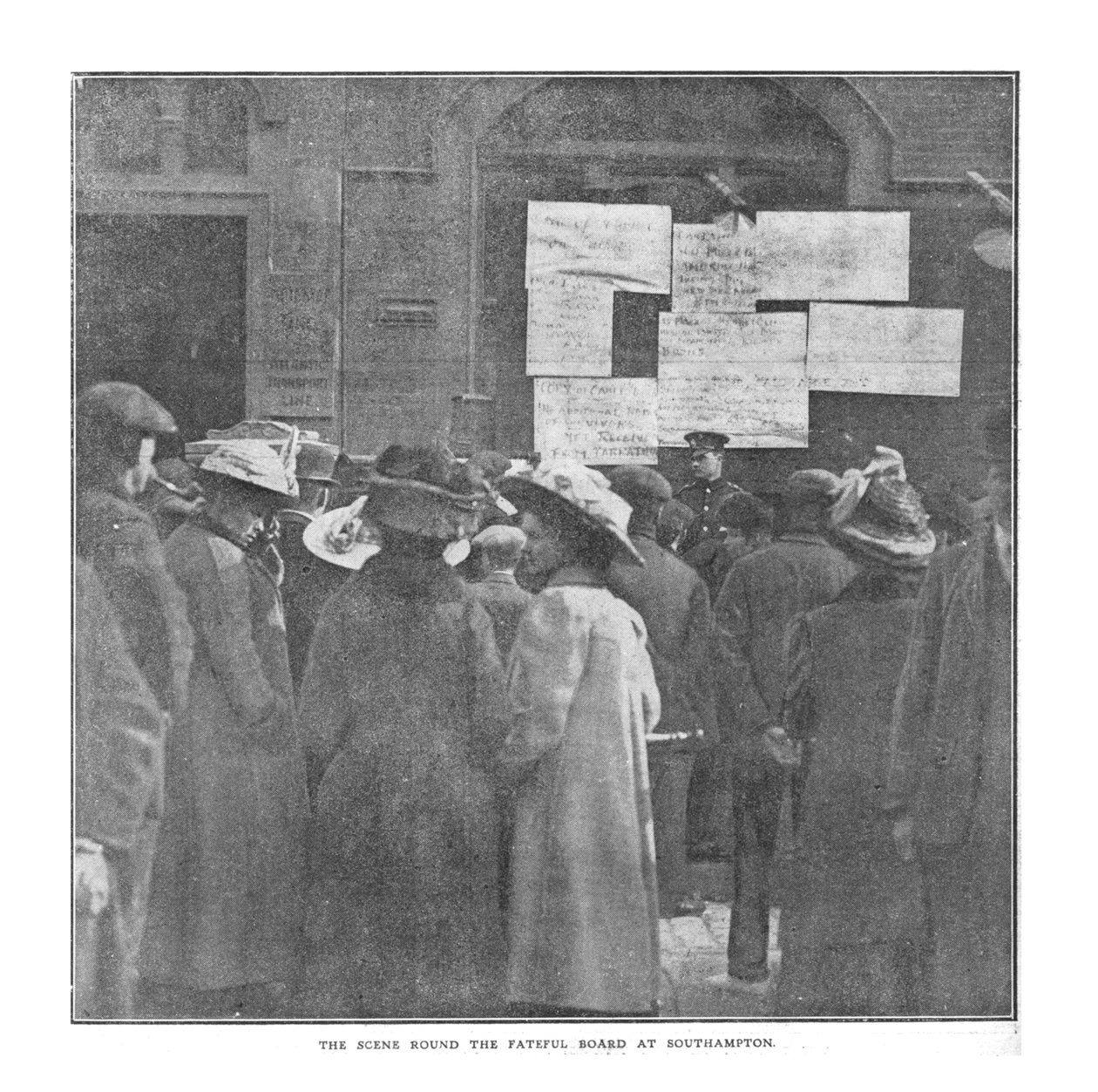 Scene Round the Fateful Board i Southampton, 20. april 1912. av Unbekannt