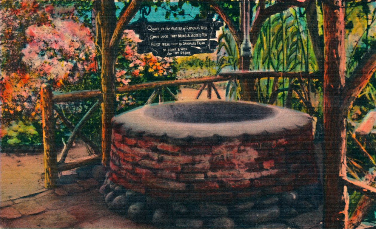 Ønskebrønnen på Ramonas Marriage Place, Gamlebyen. San Diego, California, c1941 av Unbekannt
