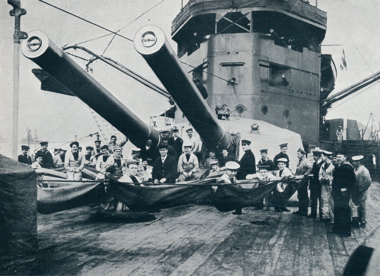 De store kanonene til HMS New Zealand, c1914 av Unbekannt