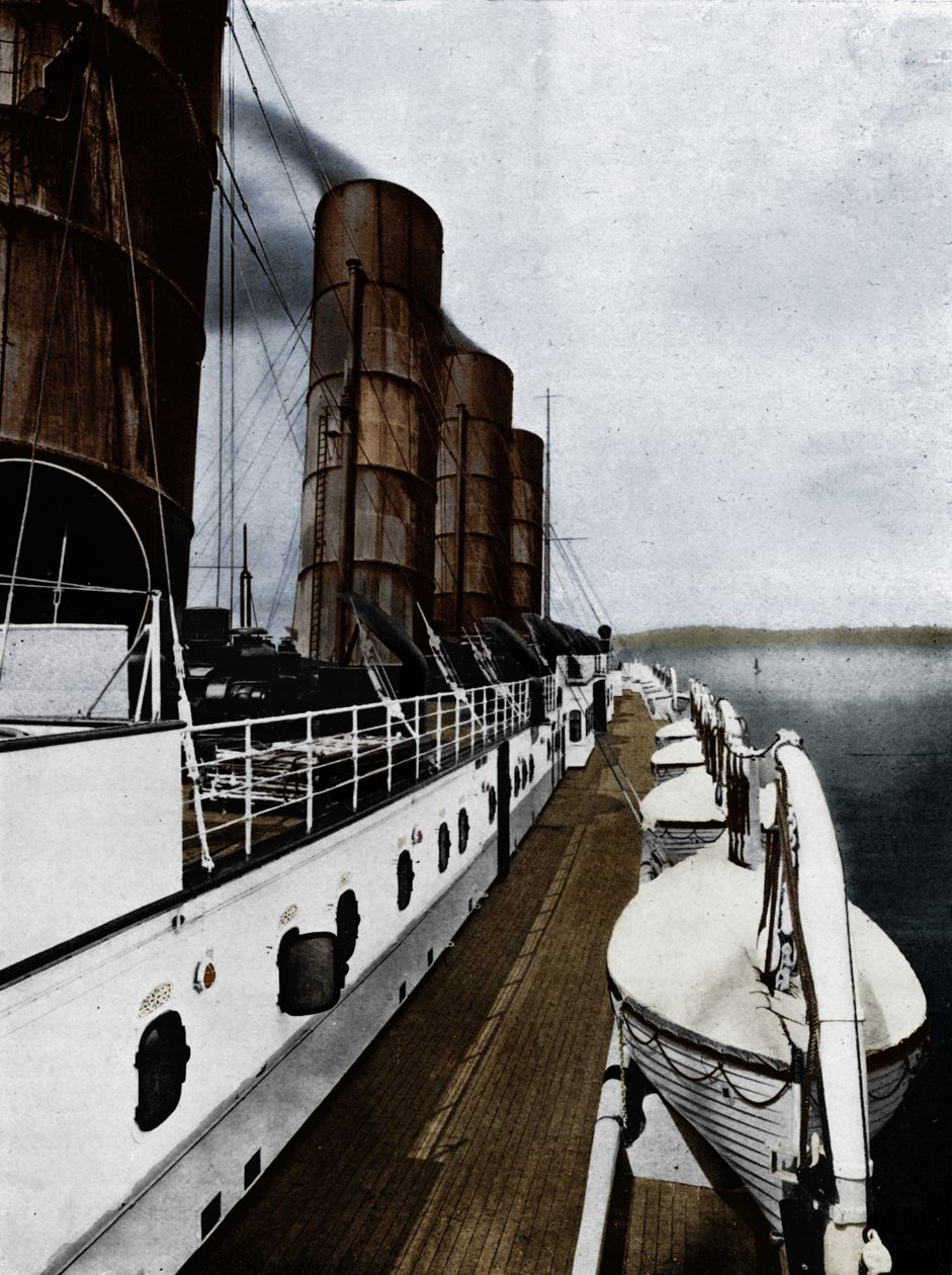 Båtdekket til Lusitania, som viser livbåter, 1915 av Unbekannt