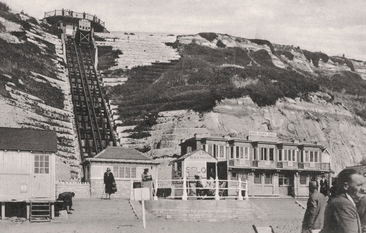 Klippeheisen ved Bournemouth, Dorset, tidlig på 1900-tallet av Unbekannt