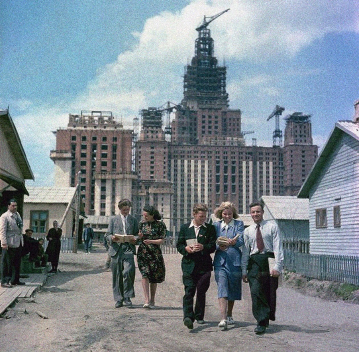 Byggingen av hovedbygningen til Moscow State University på Lenin Hills av Unbekannt