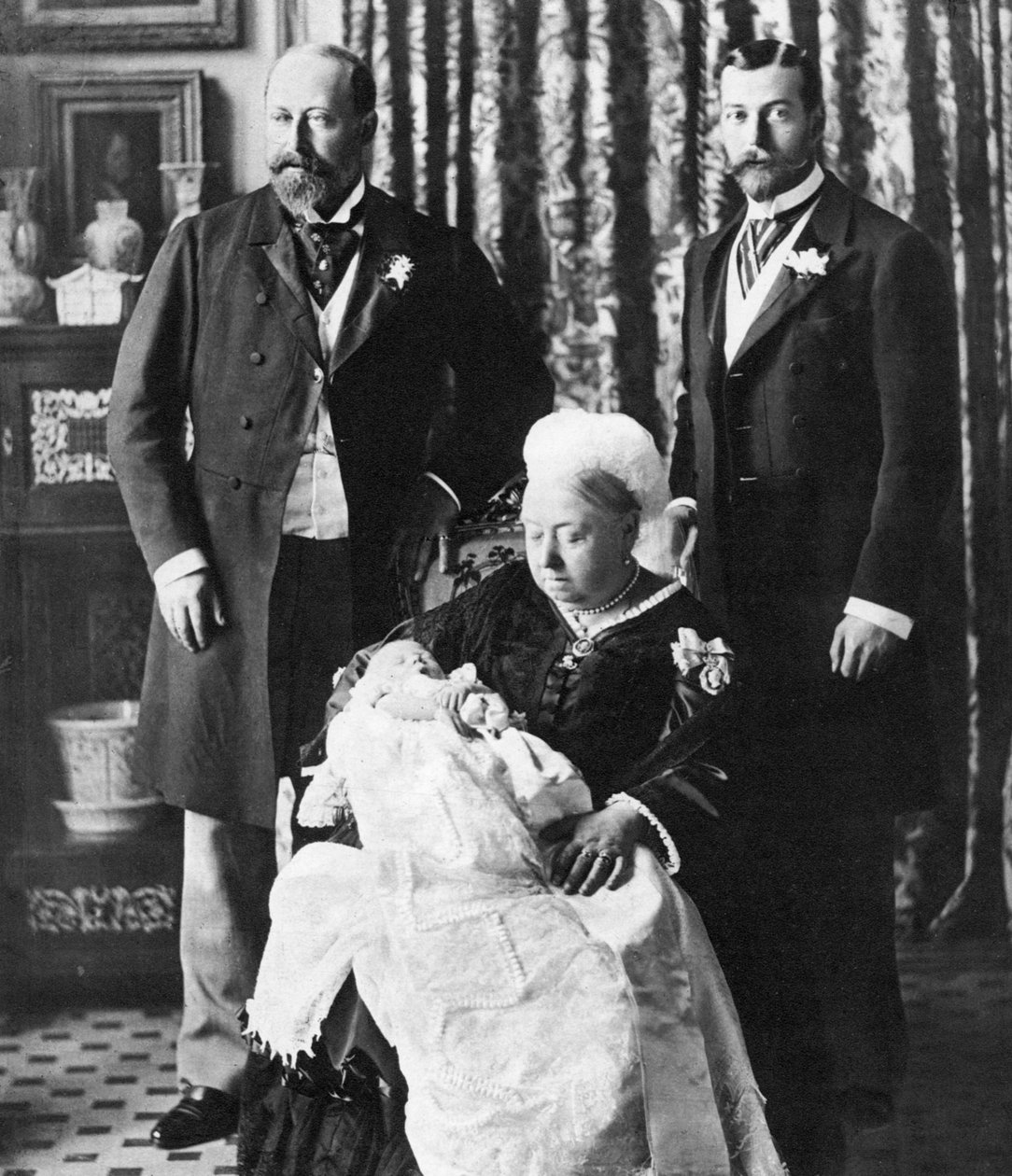 Den fremtidige kong Edward VIIIs dåpsdag, 16. juli 1894 av Unbekannt