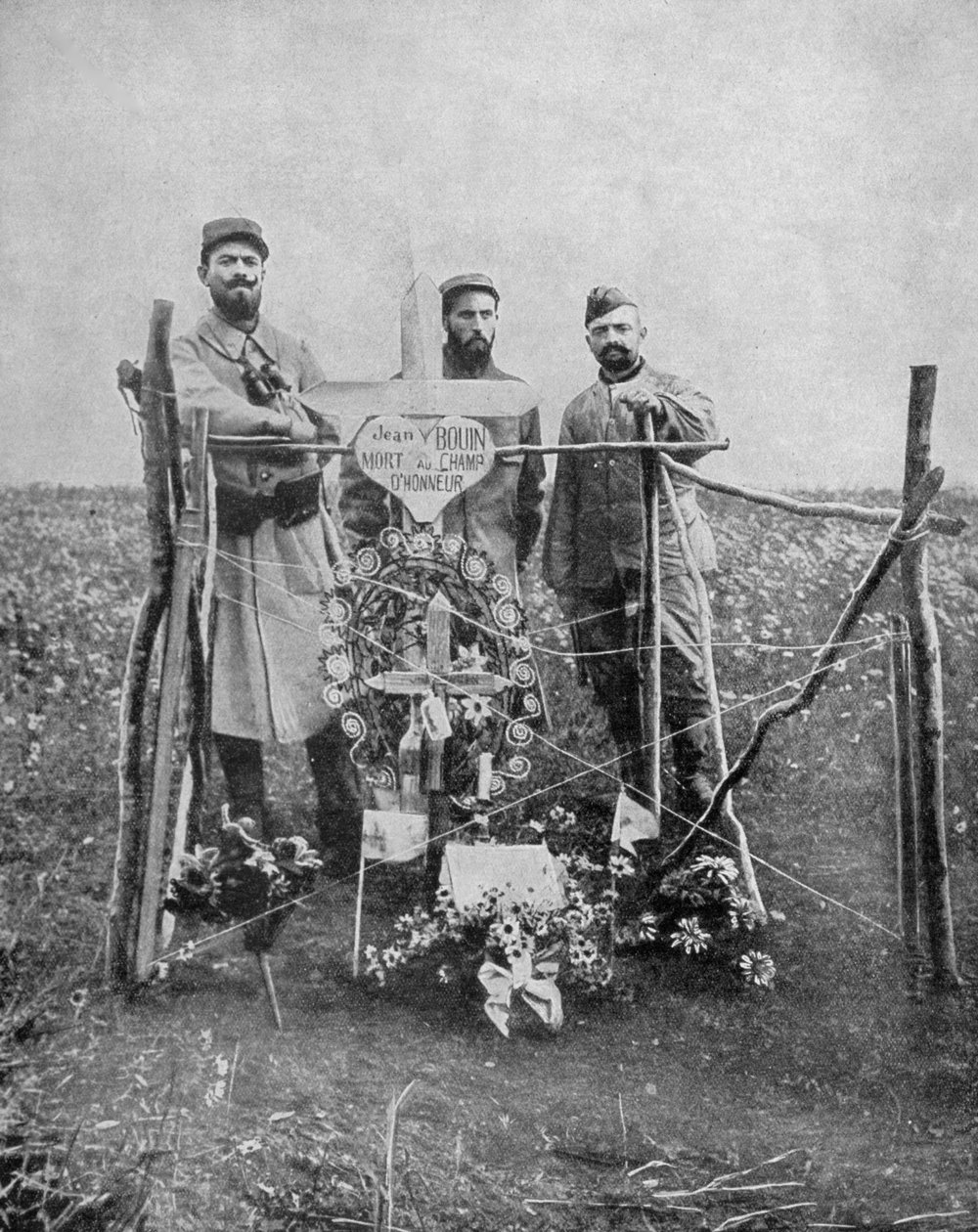 Graven til sersjant Jean Bouin, fransk soldat, Frankrike, første verdenskrig, 1915 av Unbekannt
