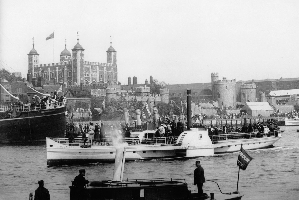 Åpningen av Tower Bridge, London, 1894 av Unbekannt