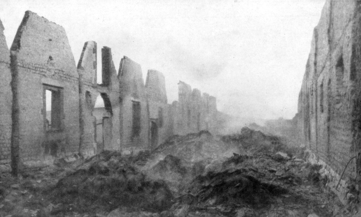 Ruinene av Albert, Somme, Frankrike, 23. september 1914 av Unbekannt