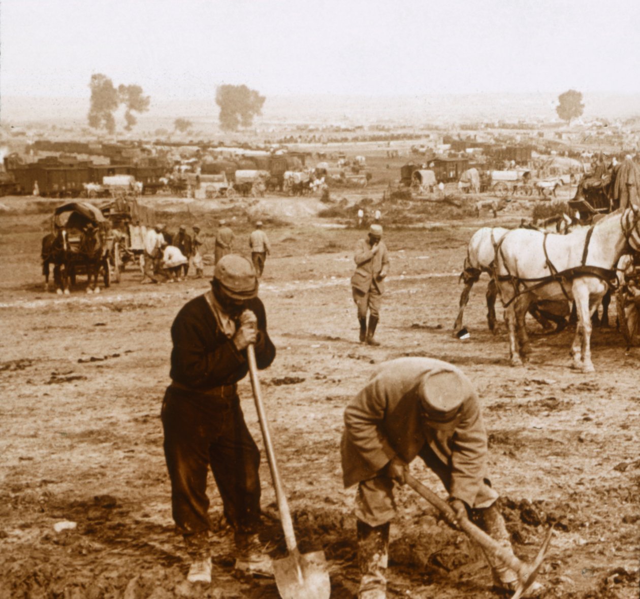 Stasjonen, Bray-sur-Somme, Nord-Frankrike, c1914-c1918 av Unbekannt