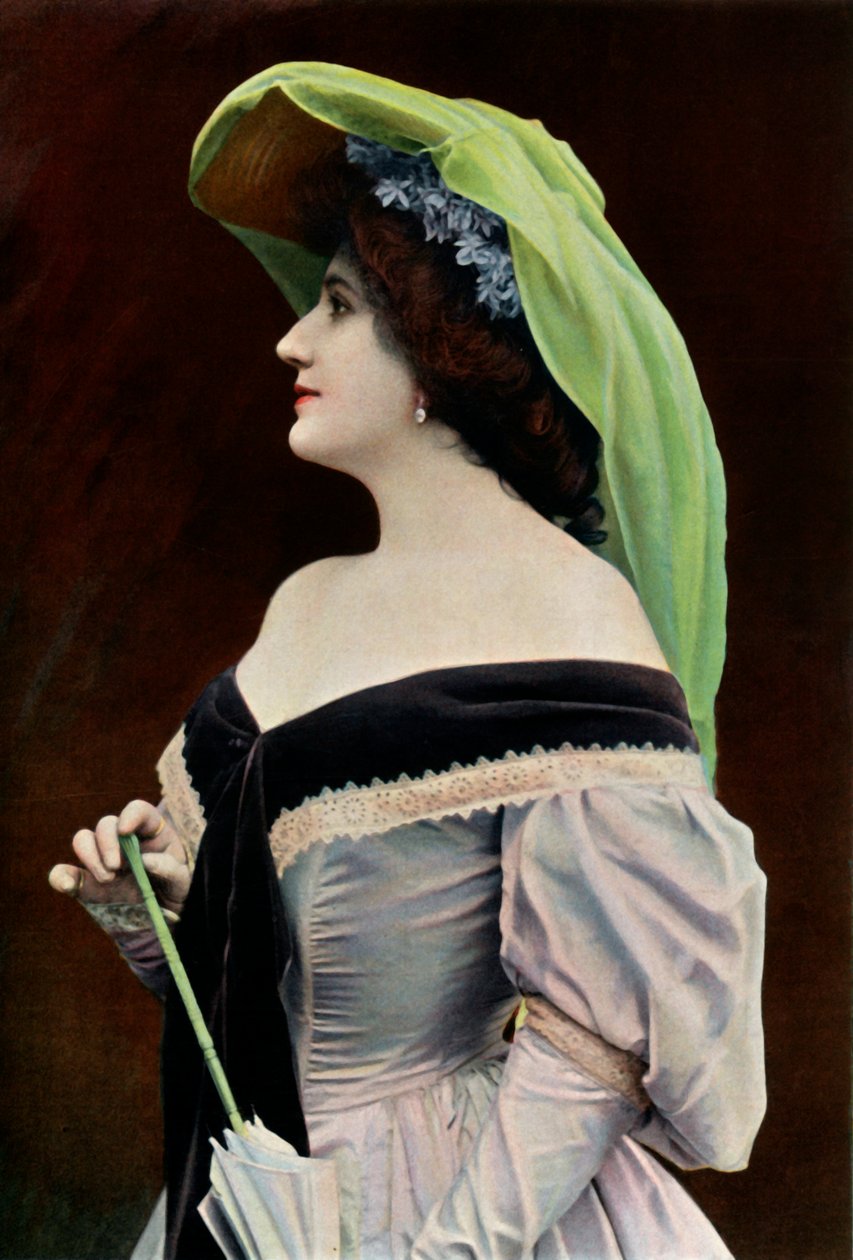 Varietyteater. - Frøken C. Thevenet. - Rollen til Caroline - Flaggermusen, 1904. av Unbekannt