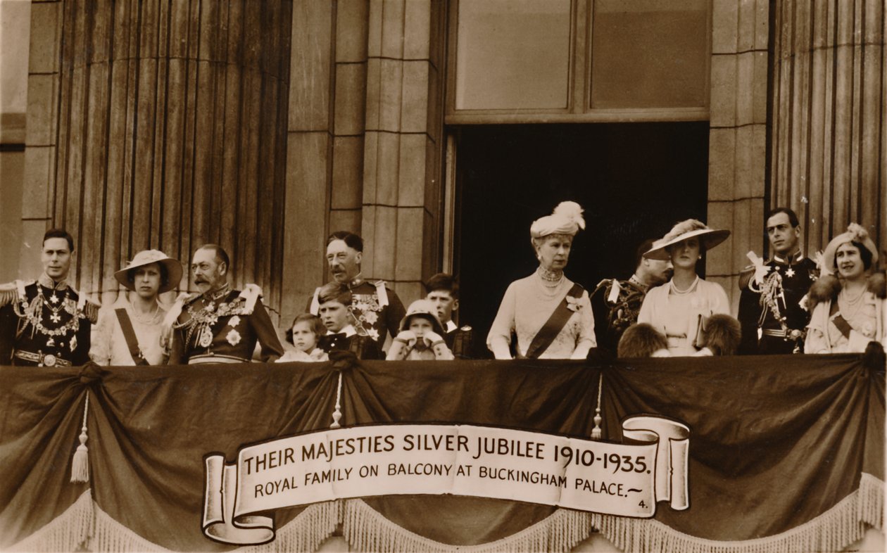 Deres Majesteter Sølvjubileum 1910-1935. Kongefamilien på balkongen i Buckingham Palace, 1935. av Unbekannt