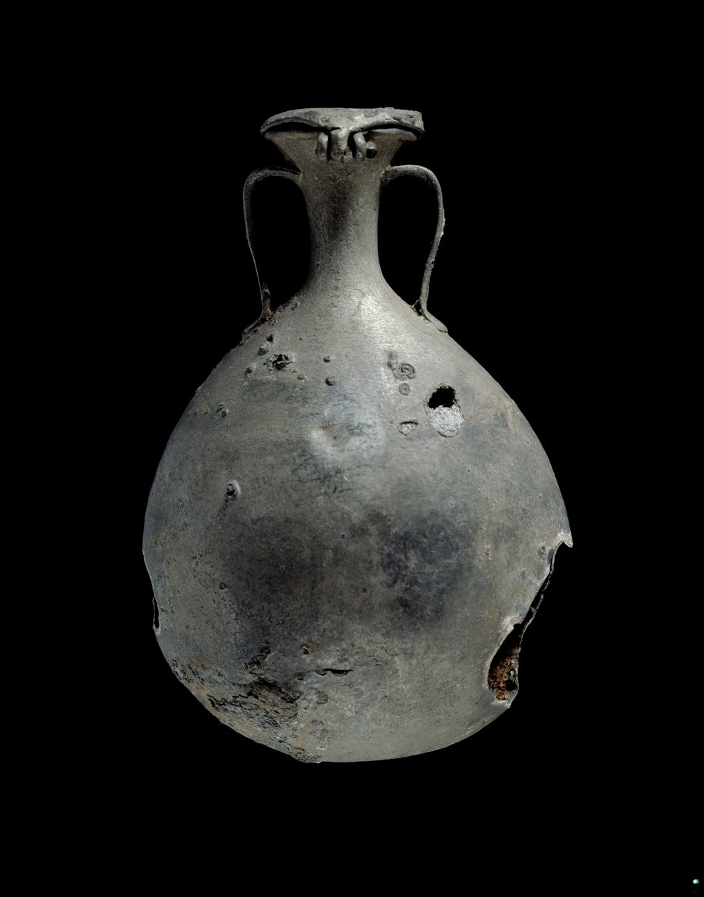 Tinn-bly legeringskolbe med lokk, XVIII. dynasti c1540 BC-c1292 BC av Unbekannt