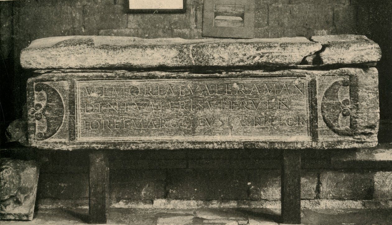 Graven til Valerius Amandinus en romersk general, 1908 av Unbekannt