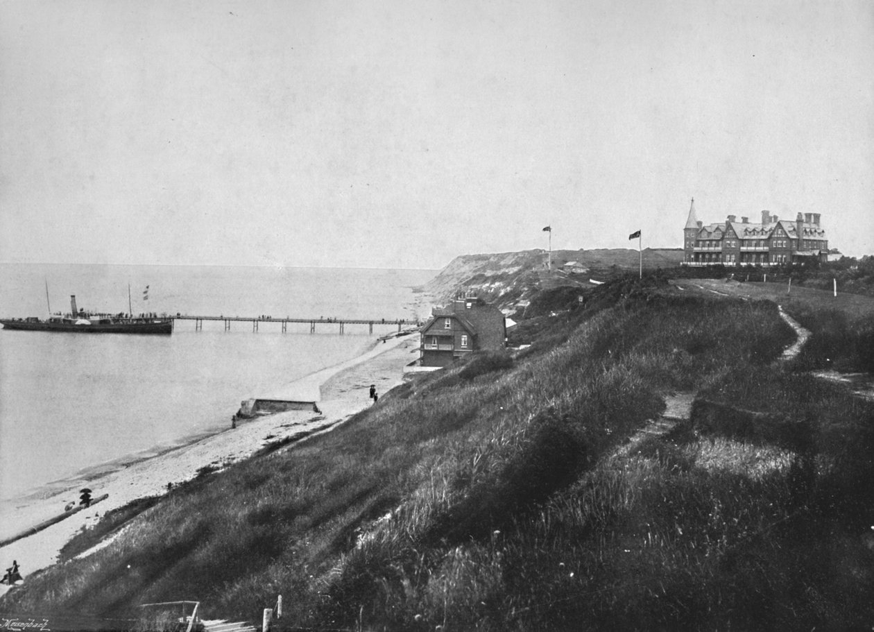 Totland Bay - En utfluktsdampbåt ved kaien, 1895 av Unbekannt