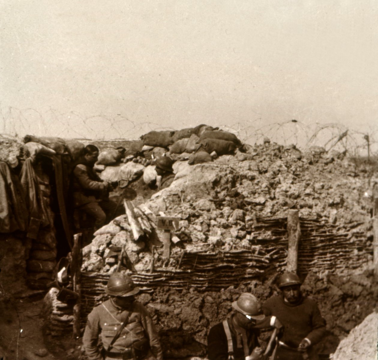 Trenches, Champagne, Nord-Frankrike, c1914-c1918 av Unbekannt