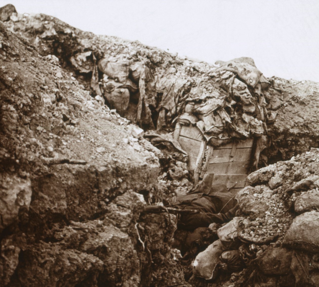 Trenches, Champagne, Nord-Frankrike, c1914-c1918 av Unbekannt