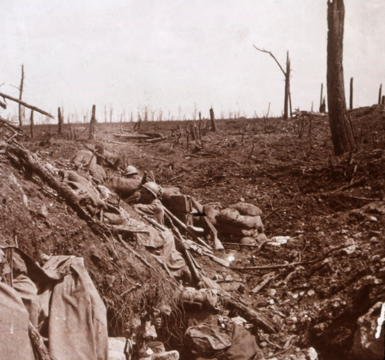 Trenches, Vaux, Nord-Frankrike, c1914-c1918 av Unbekannt