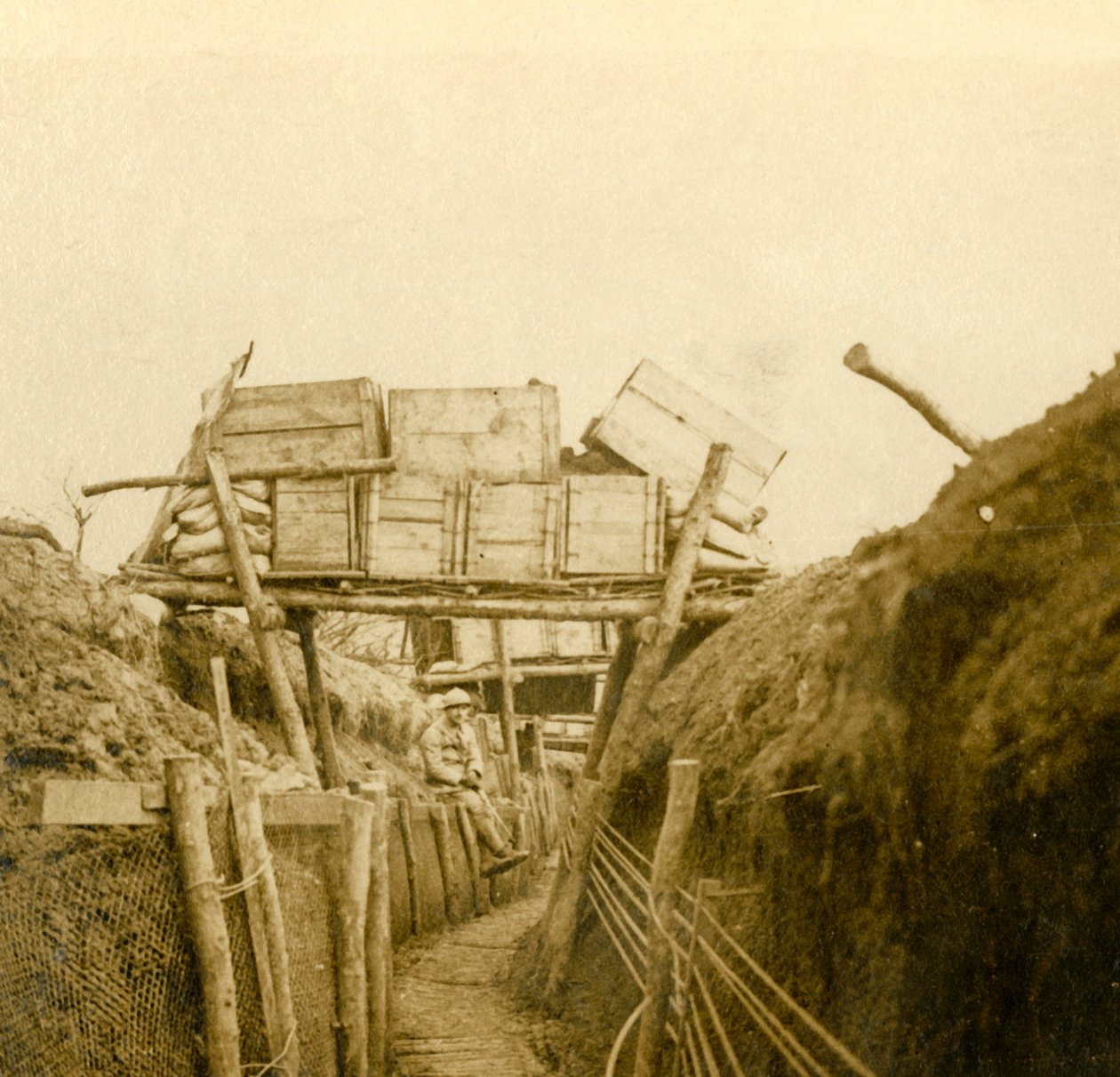 Grøfter nær Les Éparges, Nord-Frankrike, c1914-c1918. av Unbekannt