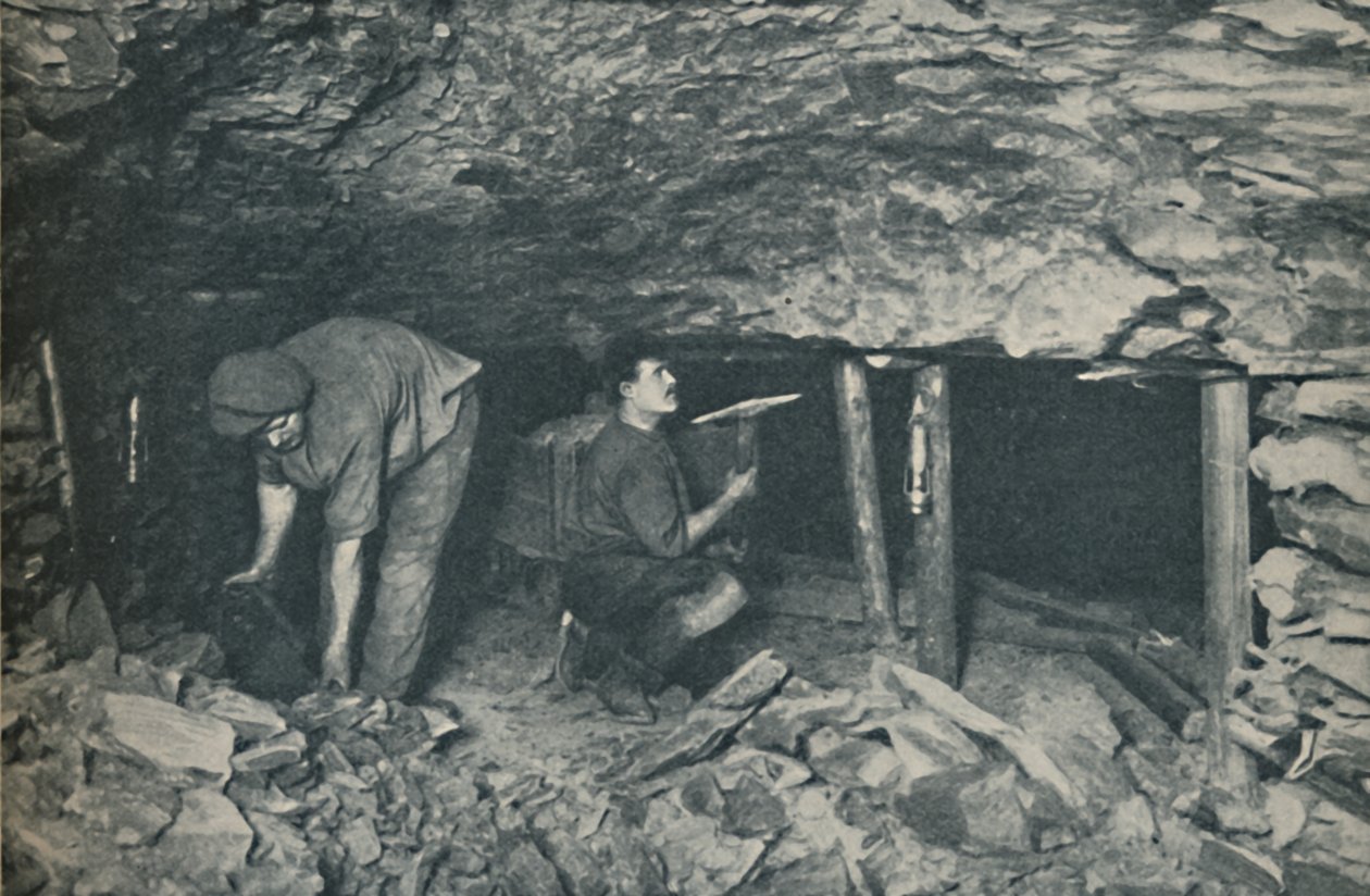 Uselvbevisste helter som sliter i farer, c1935 av Unbekannt