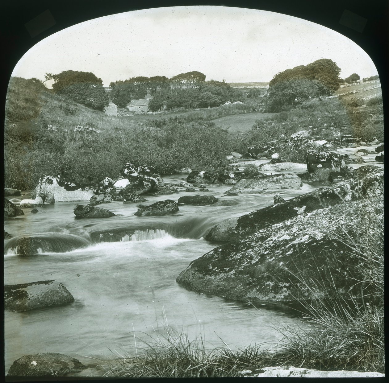 Upper Dart - Dartmoor, slutten av 1800-begynnelsen av 1900-tallet. av Unbekannt