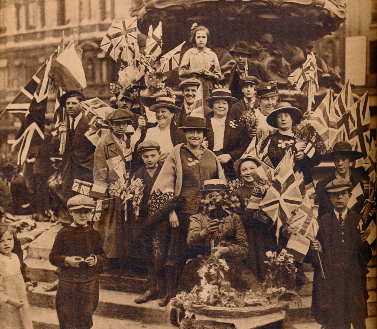 Seiersfeiring under Eros, Piccadilly, London, 1918, 1938 av Unbekannt