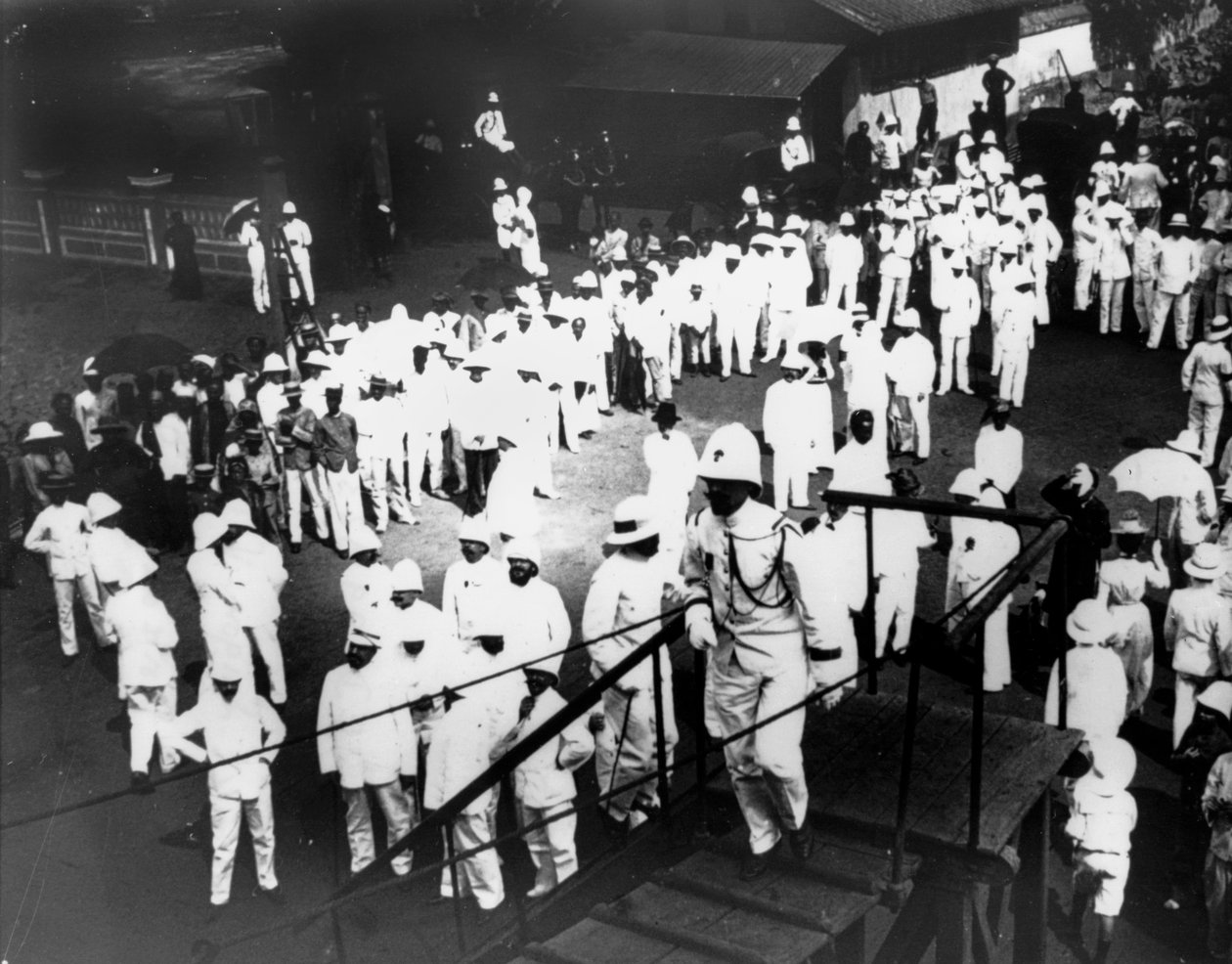Besøkende til Port Doumen, Saigon, Vietnam, 1900 av Unbekannt