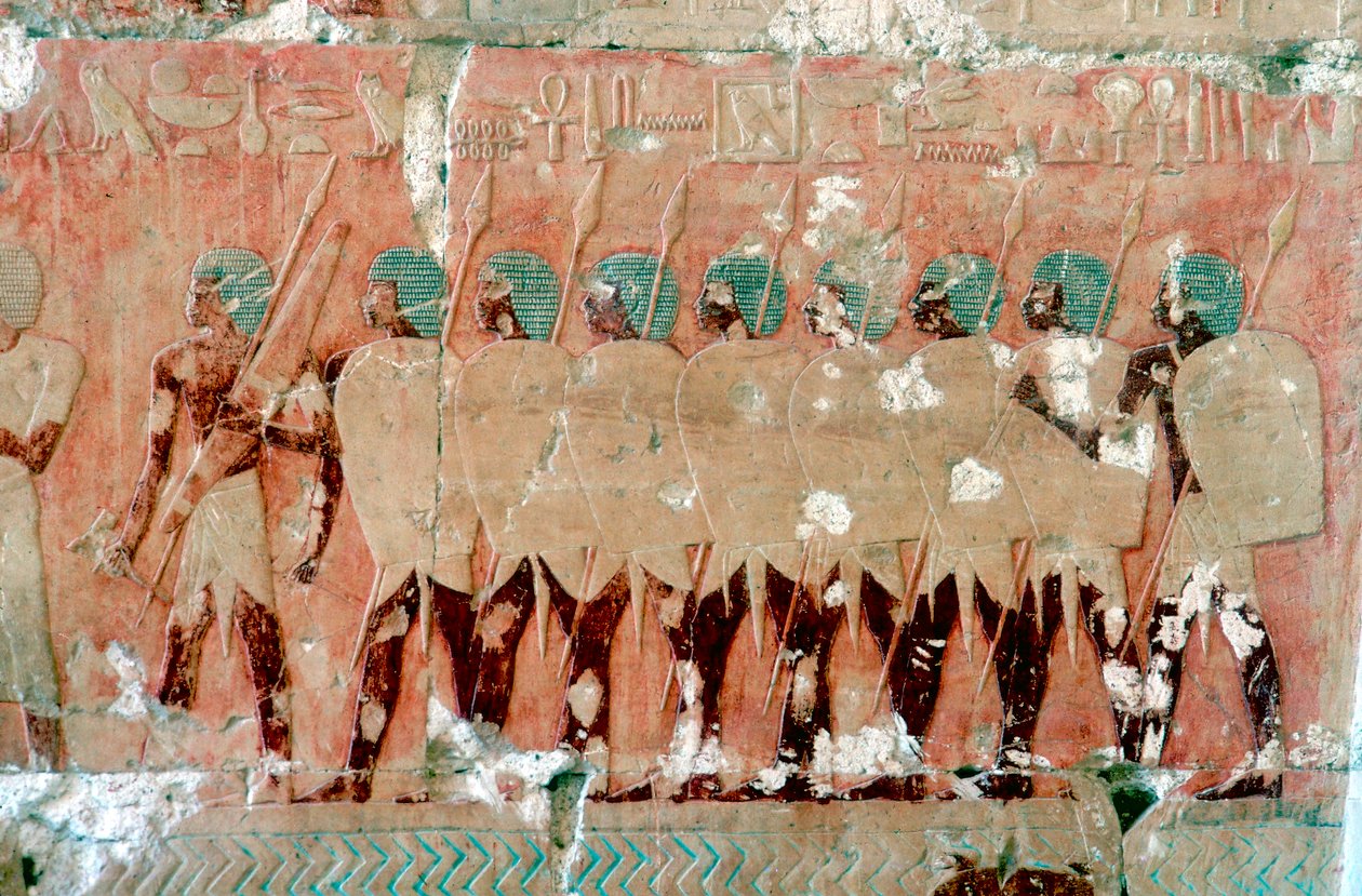 Veggmaleri av egyptiske soldater på ekspedisjonen, tempelet til dronning Hatshepsut, Luxor, c1470 f.Kr. av Unbekannt