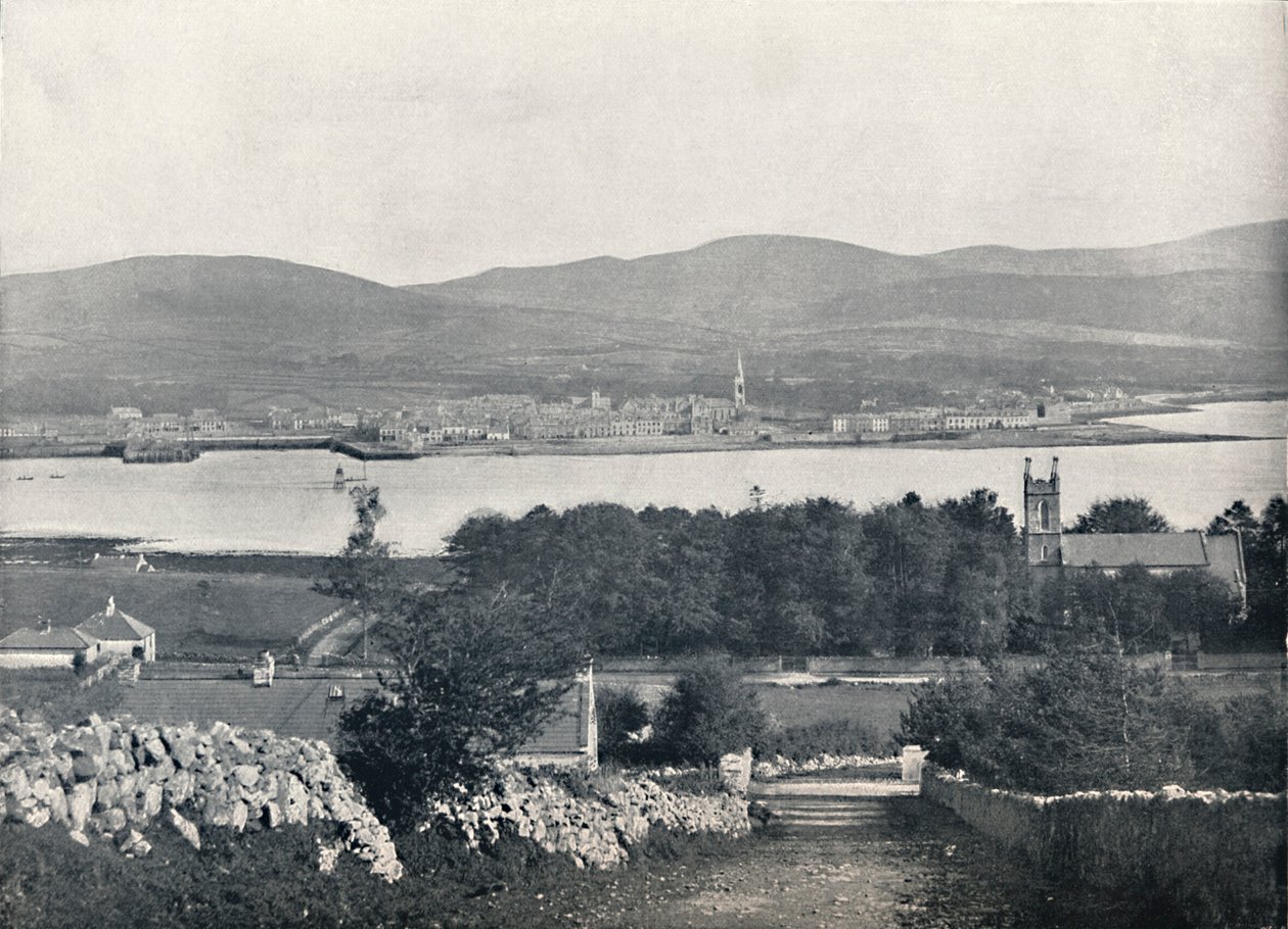 Warrenpoint - Fra Omeath, på motsatt side av Carlingford Lough, 1895 av Unbekannt