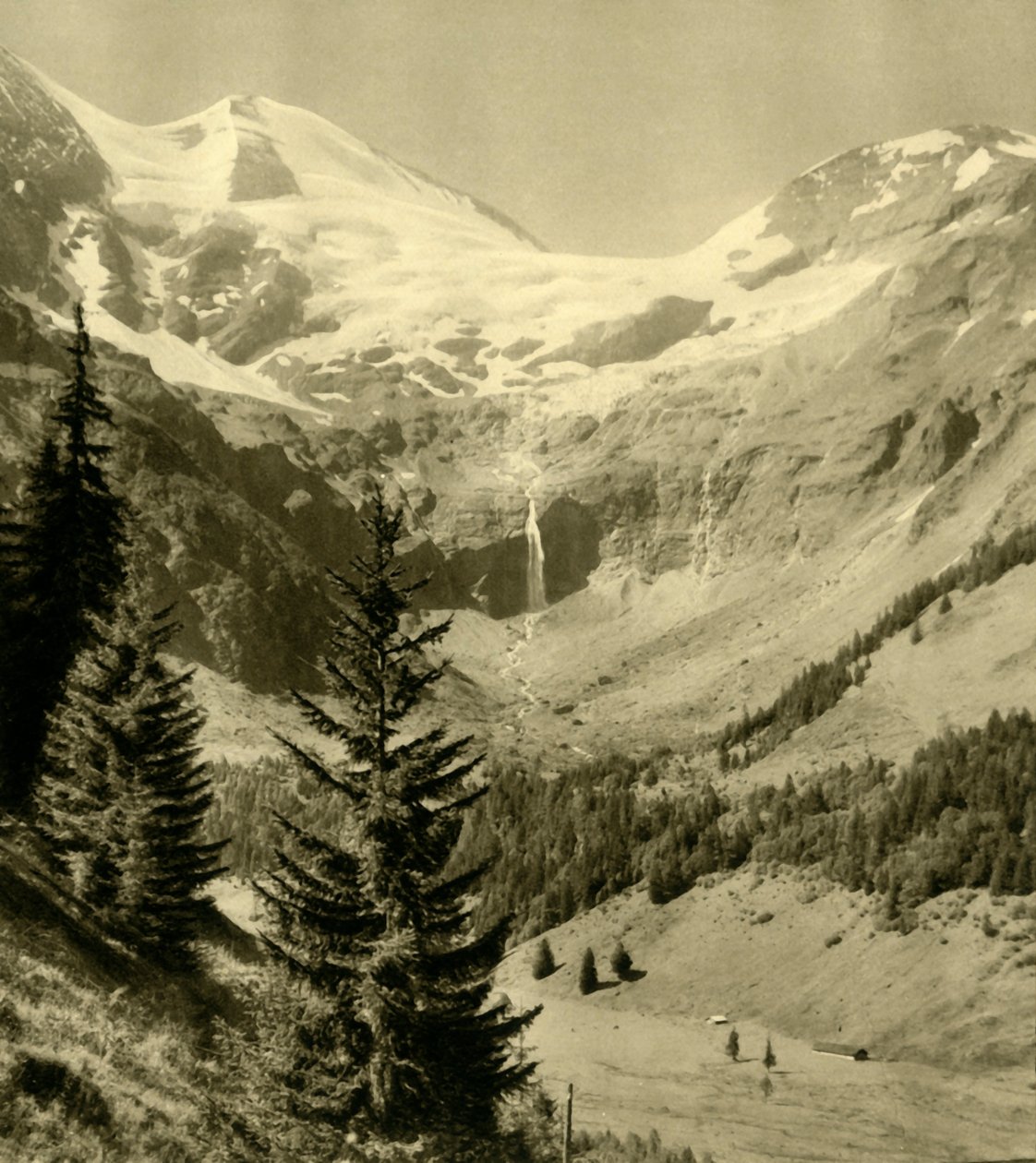 Foss ved Käfertal i Ferleiten, Østerrike, c1935. av Unbekannt