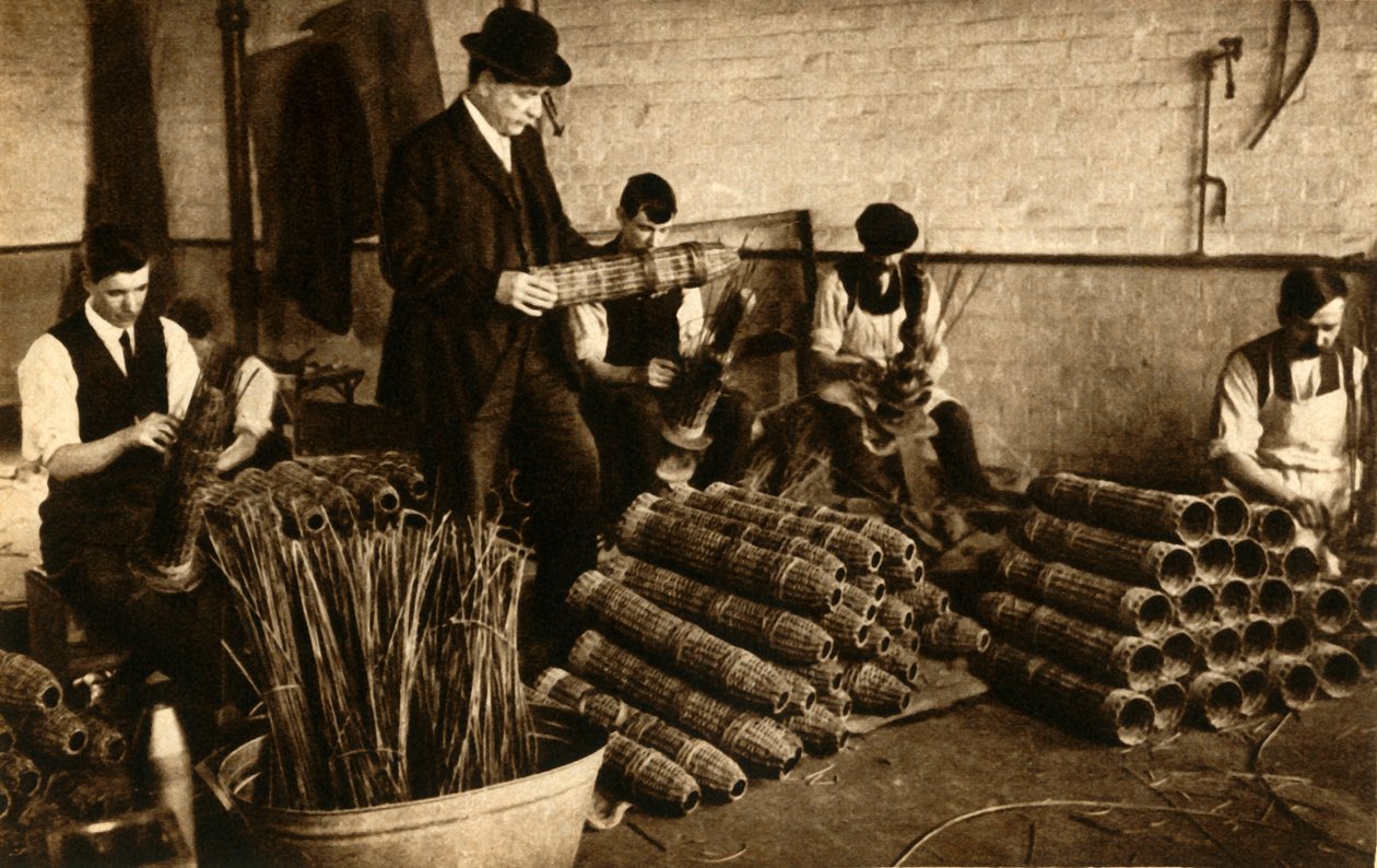 Vevekurver for artillerigranater, Nottingham, første verdenskrig, 1914-1918, 1933. av Unbekannt