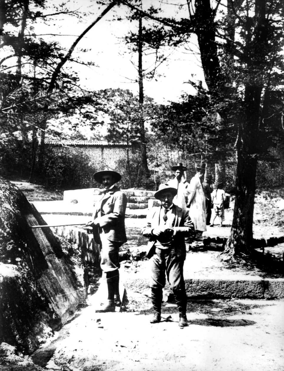 Vestlige besøkende til Korea, 1900 av Unbekannt
