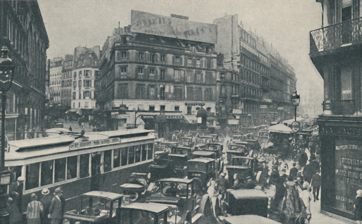 Hvorfor Paris trenger konstant planlegging: Trafikkblokk i en hovedgate, c1935 av Unbekannt